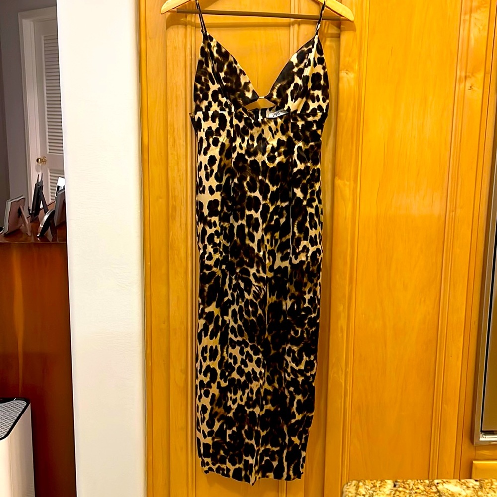 Zara leopard print dress XS